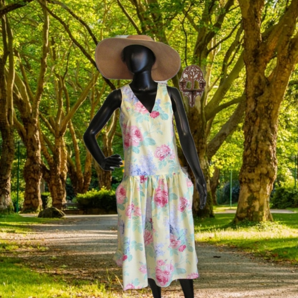 Vintage 80s  Floral Drop Waist Summer Dress